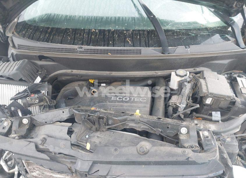 Photo 10 of 2020 Chevrolet Equinox FWD LS (VIN 2GNAXHEV2L6114670)