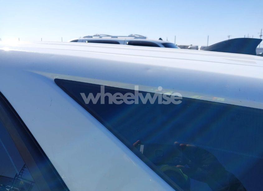 Photo 17 of 2020 Chevrolet Equinox FWD LS (VIN 2GNAXHEV2L6227616)