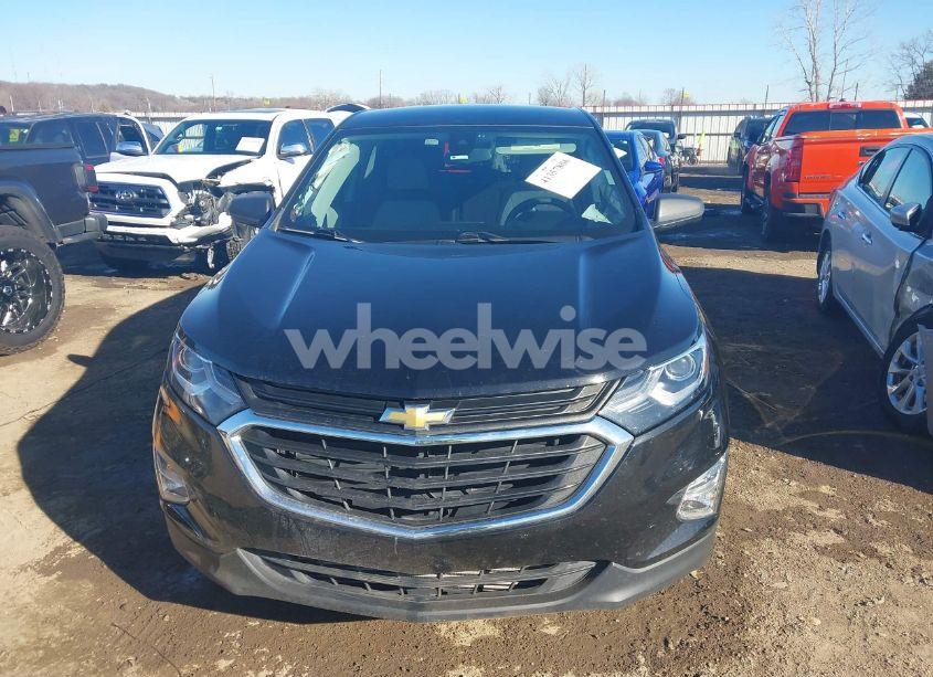 Photo 12 of 2020 Chevrolet Equinox FWD LS (VIN 2GNAXHEV2L6274676)