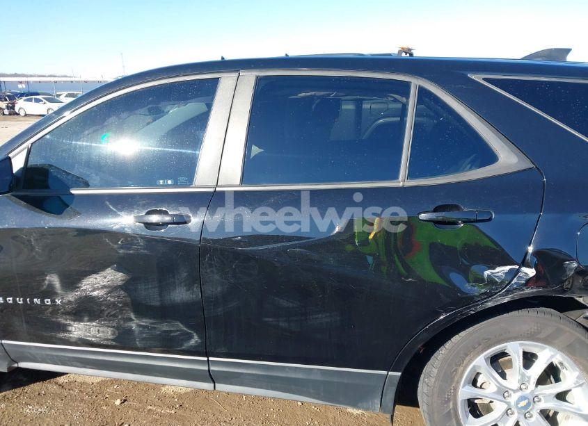 Photo 14 of 2020 Chevrolet Equinox FWD LS (VIN 2GNAXHEV2L6274676)