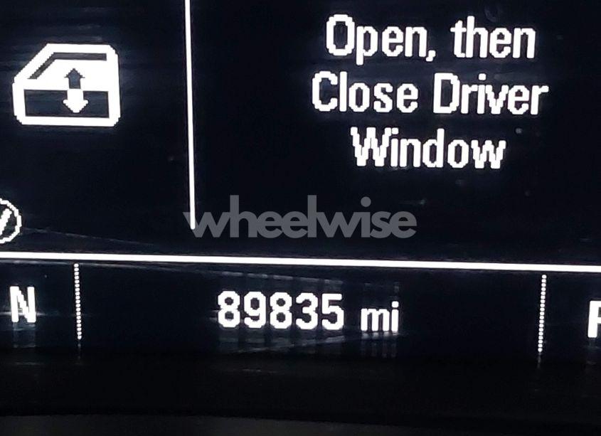 Photo 15 of 2020 Chevrolet Equinox FWD LS (VIN 2GNAXHEV2L6274676)