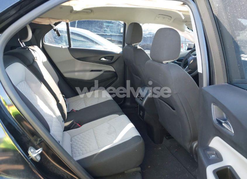 Photo 8 of 2020 Chevrolet Equinox FWD LS (VIN 2GNAXHEV2L6274676)