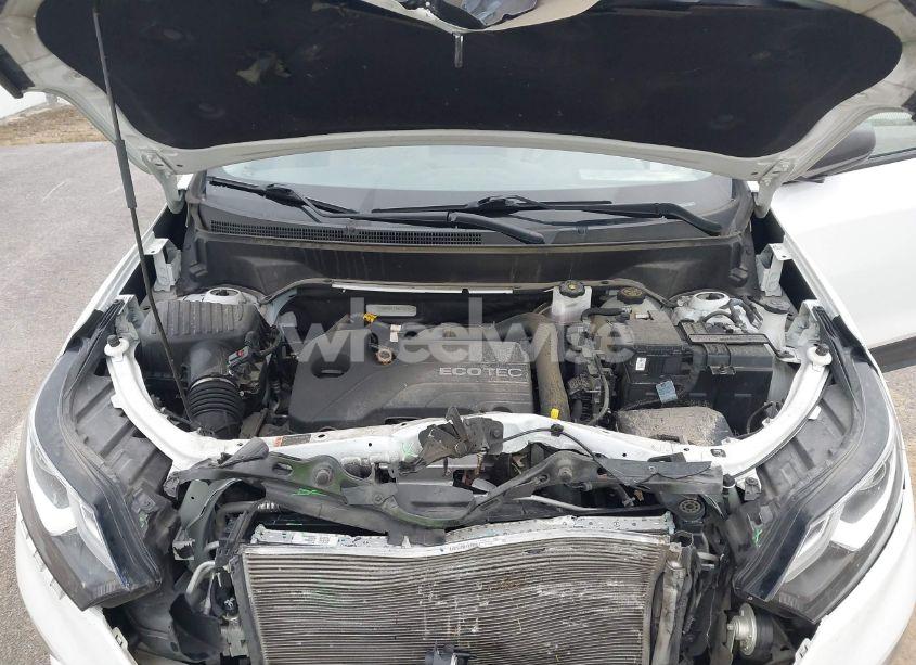 Photo 10 of 2021 Chevrolet Equinox FWD LS (VIN 2GNAXHEV2M6139330)