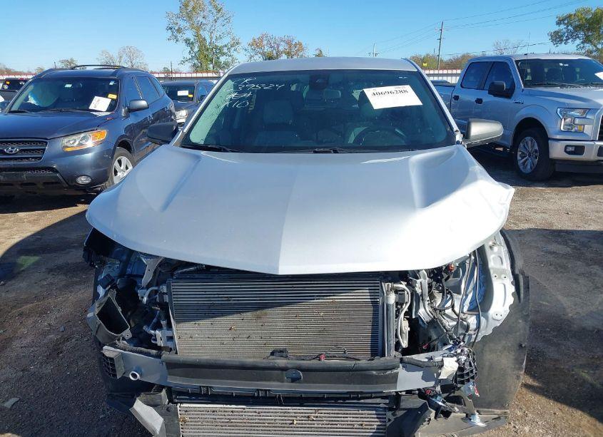 Photo 13 of 2022 Chevrolet Equinox FWD LS (VIN 2GNAXHEV2N6101937)