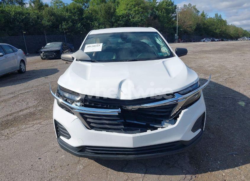 Photo 13 of 2022 Chevrolet Equinox FWD LS (VIN 2GNAXHEV2N6120200)