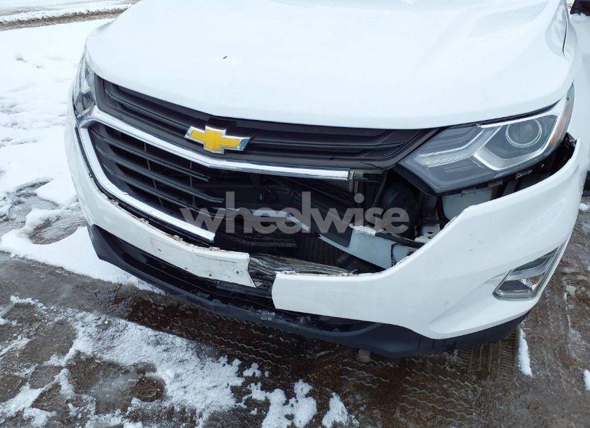 Photo 6 of 2018 Chevrolet Equinox LS (VIN 2GNAXHEV3J6116781)