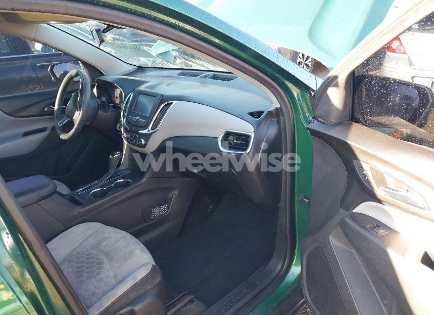 Photo 5 of 2018 Chevrolet Equinox LS (VIN 2GNAXHEV3J6160490)