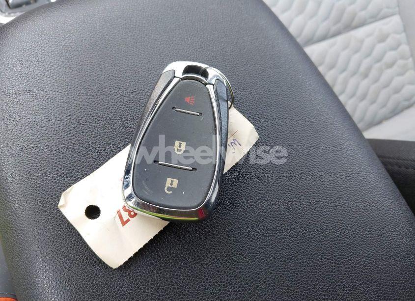 Photo 11 of 2018 Chevrolet Equinox LS (VIN 2GNAXHEV3J6228769)