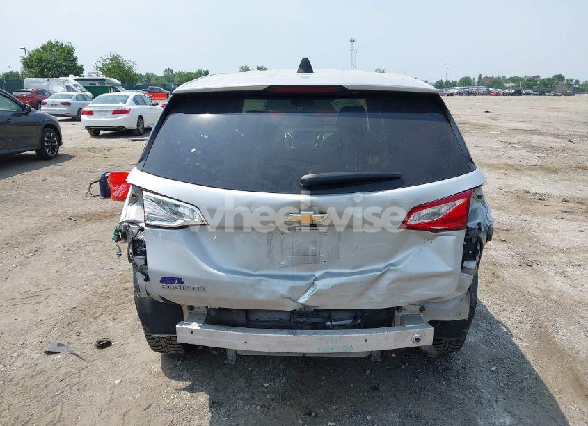 Photo 17 of 2018 Chevrolet Equinox LS (VIN 2GNAXHEV3J6228769)