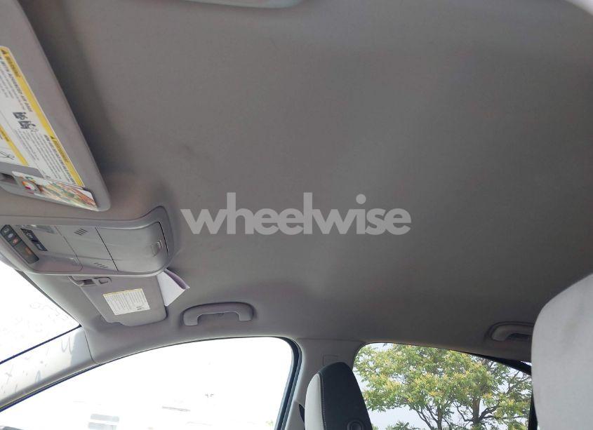 Photo 21 of 2018 Chevrolet Equinox LS (VIN 2GNAXHEV3J6228769)