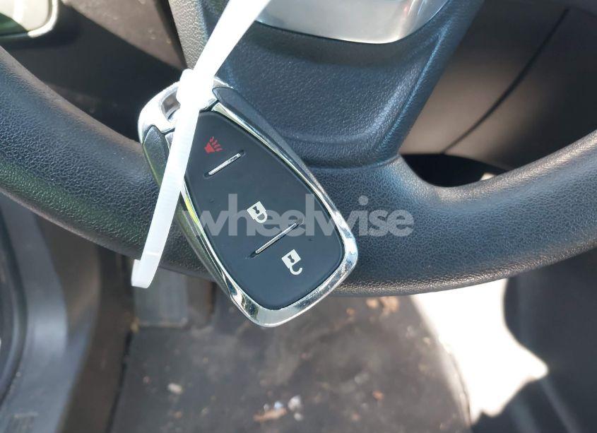 Photo 11 of 2018 Chevrolet Equinox LS (VIN 2GNAXHEV3J6288924)