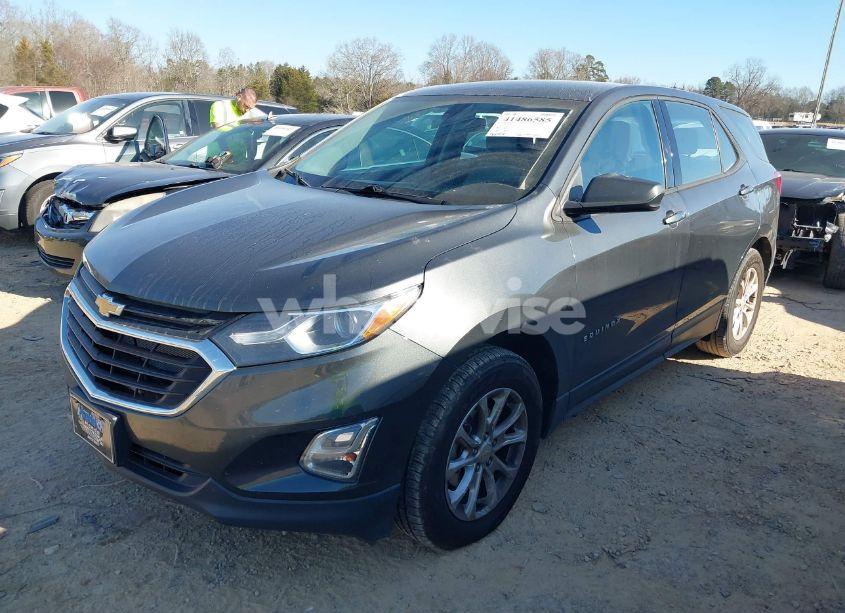 Photo 2 of 2018 Chevrolet Equinox LS (VIN 2GNAXHEV3J6288924)