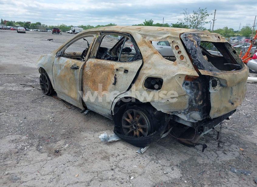 Photo 3 of 2018 Chevrolet Equinox LS (VIN 2GNAXHEV3J6289071)