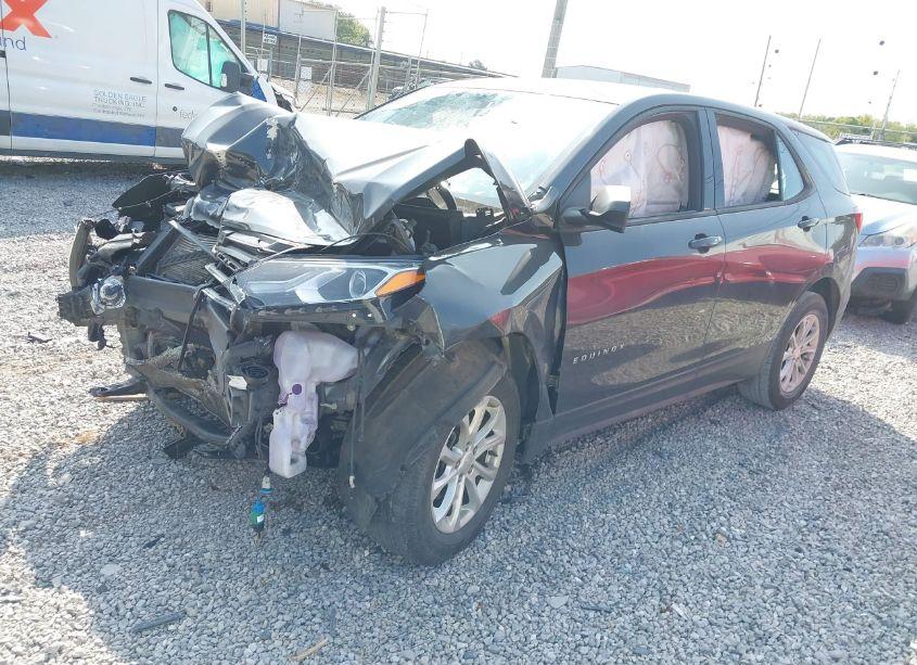 Photo 2 of 2019 Chevrolet Equinox LS (VIN 2GNAXHEV3K6137292)