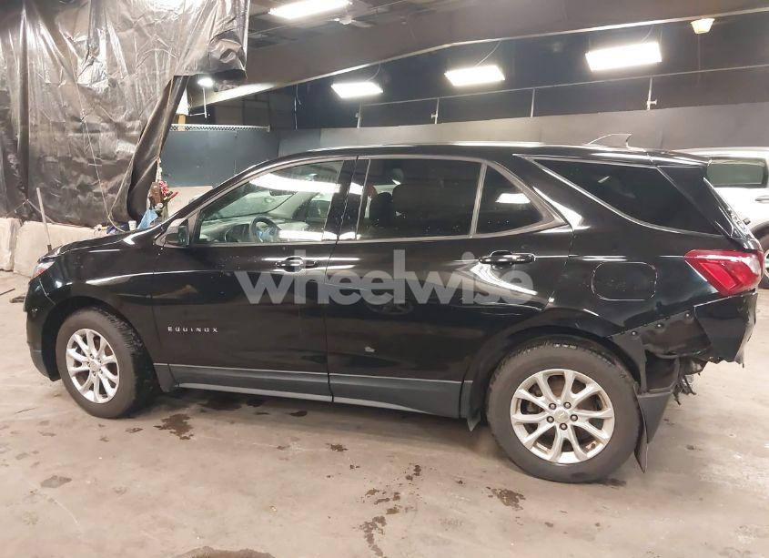 Photo 14 of 2019 Chevrolet Equinox LS (VIN 2GNAXHEV3K6252166)