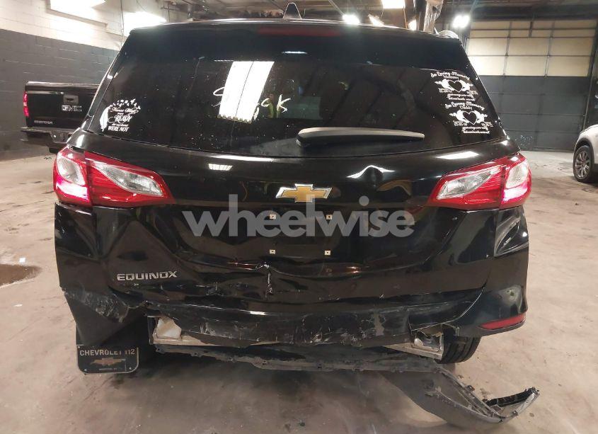 Photo 6 of 2019 Chevrolet Equinox LS (VIN 2GNAXHEV3K6252166)