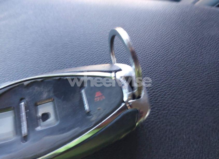 Photo 11 of 2020 Chevrolet Equinox FWD LS (VIN 2GNAXHEV3L6105976)