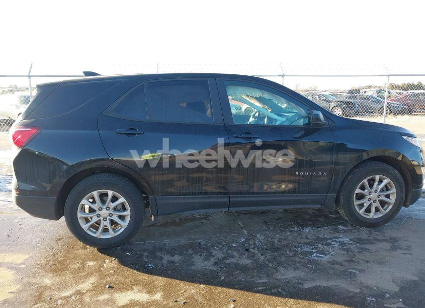 Photo 13 of 2020 Chevrolet Equinox FWD LS (VIN 2GNAXHEV3L6105976)