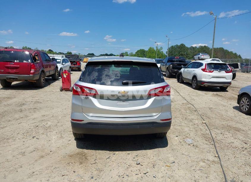 Photo 15 of 2020 Chevrolet Equinox FWD LS (VIN 2GNAXHEV3L6173341)