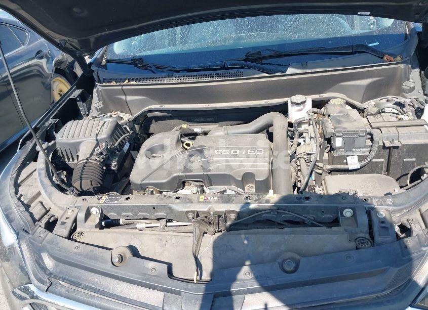 Photo 10 of 2020 Chevrolet Equinox FWD LS (VIN 2GNAXHEV3L6179429)