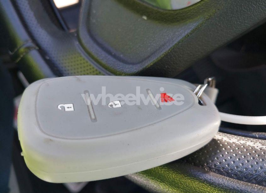 Photo 11 of 2020 Chevrolet Equinox FWD LS (VIN 2GNAXHEV3L6179429)