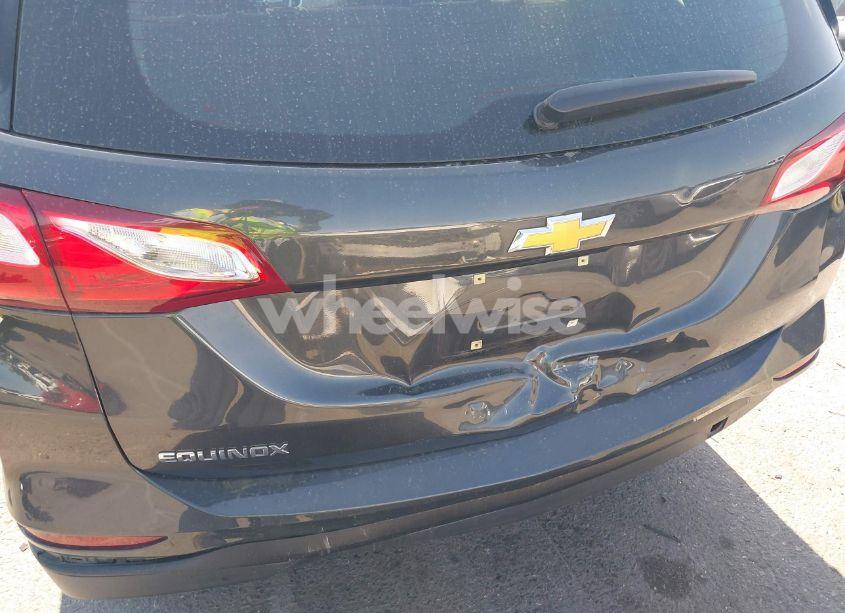 Photo 17 of 2020 Chevrolet Equinox FWD LS (VIN 2GNAXHEV3L6179429)