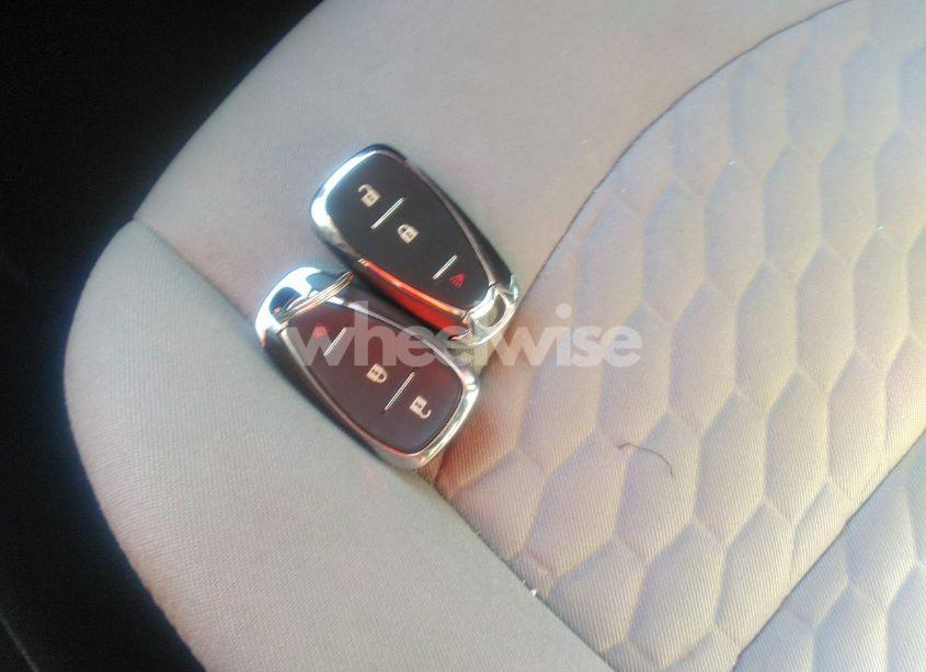 Photo 11 of 2018 Chevrolet Equinox LS (VIN 2GNAXHEV4J6119155)