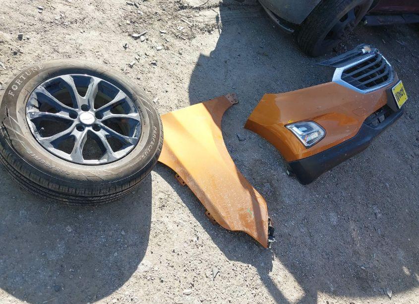 Photo 12 of 2018 Chevrolet Equinox LS (VIN 2GNAXHEV4J6258556)