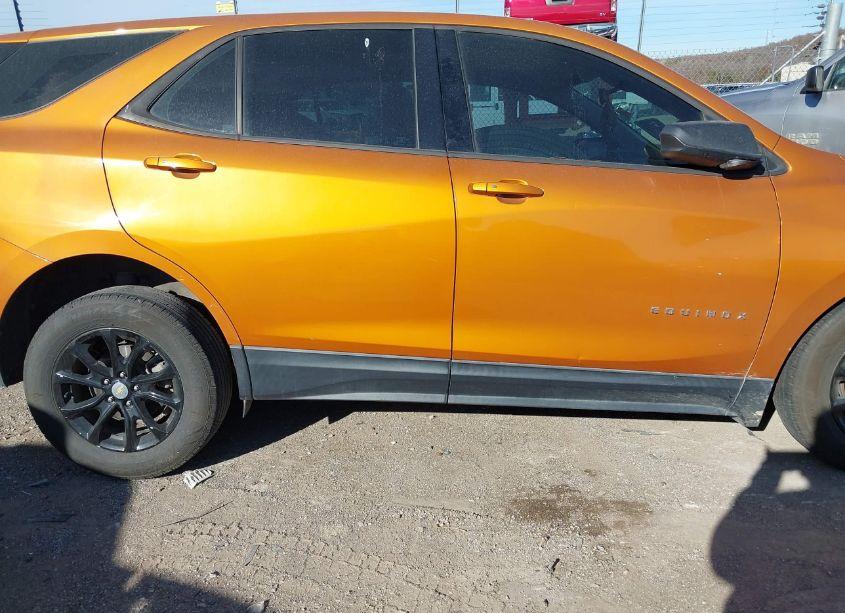 Photo 14 of 2018 Chevrolet Equinox LS (VIN 2GNAXHEV4J6258556)