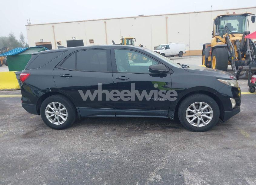 Photo 13 of 2019 Chevrolet Equinox LS (VIN 2GNAXHEV4K6188574)