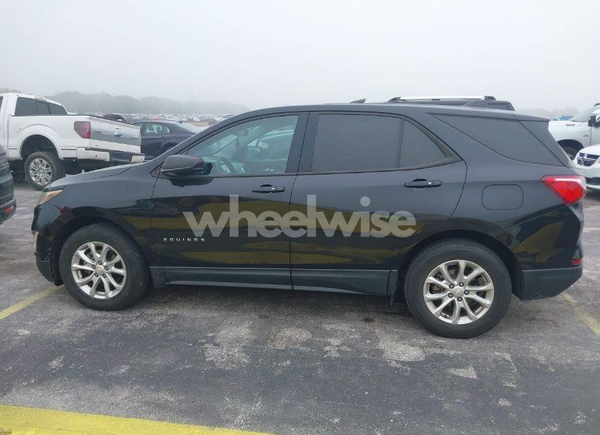 Photo 14 of 2019 Chevrolet Equinox LS (VIN 2GNAXHEV4K6188574)