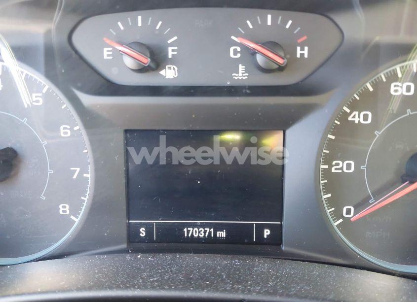 Photo 7 of 2019 Chevrolet Equinox LS (VIN 2GNAXHEV4K6215899)