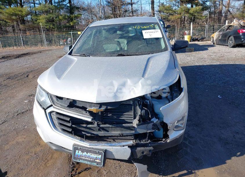 Photo 13 of 2019 Chevrolet Equinox LS (VIN 2GNAXHEV4K6233769)