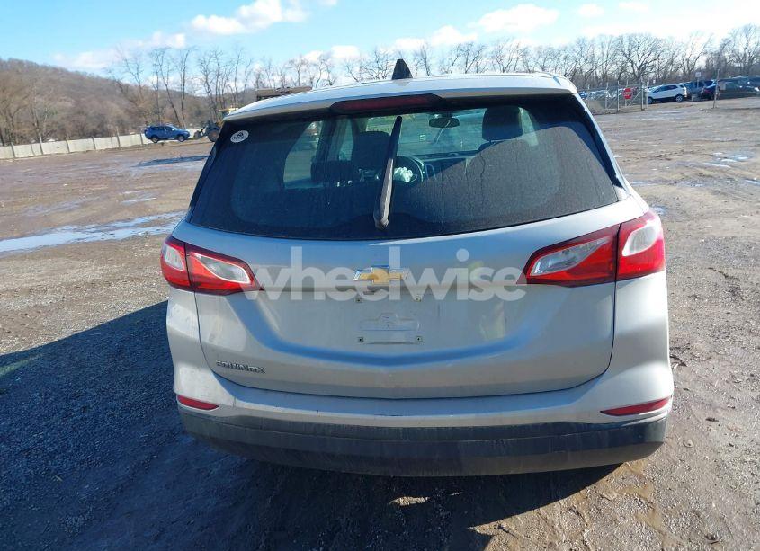 Photo 17 of 2019 Chevrolet Equinox LS (VIN 2GNAXHEV4K6233769)