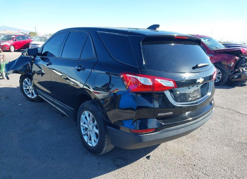 Photo 3 of 2019 Chevrolet Equinox LS (VIN 2GNAXHEV4K6293504)