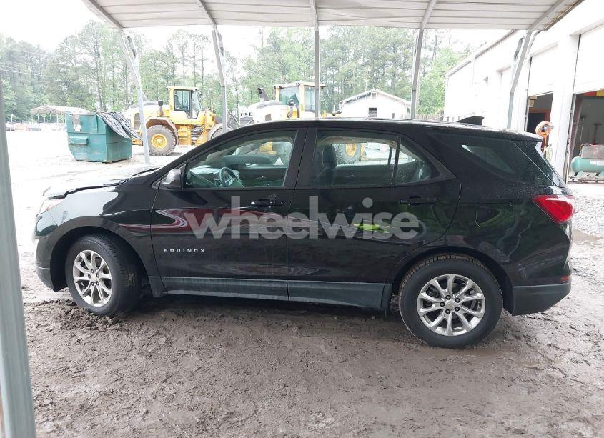 Photo 14 of 2020 Chevrolet Equinox FWD LS (VIN 2GNAXHEV4L6270953)