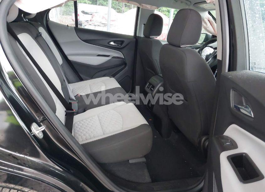Photo 8 of 2020 Chevrolet Equinox FWD LS (VIN 2GNAXHEV4L6270953)