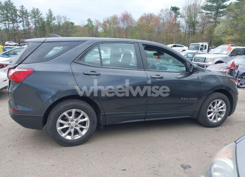 Photo 12 of 2020 Chevrolet Equinox FWD LS (VIN 2GNAXHEV4L6273674)