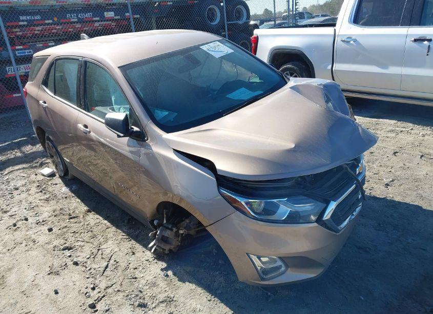 2018 Chevrolet Equinox LS (VIN 2GNAXHEV5J6244200) main photo