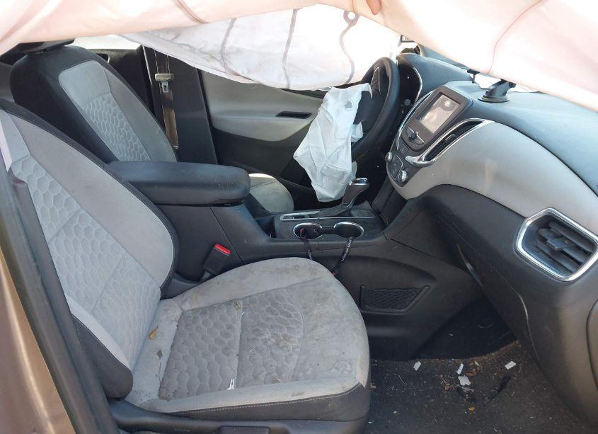 Photo 5 of 2018 Chevrolet Equinox LS (VIN 2GNAXHEV5J6244200)