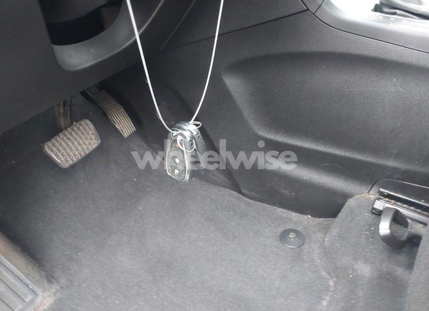 Photo 11 of 2018 Chevrolet Equinox LS (VIN 2GNAXHEV5J6268920)