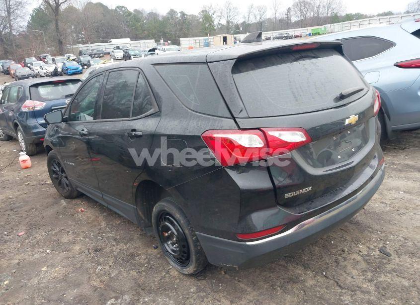 Photo 3 of 2018 Chevrolet Equinox LS (VIN 2GNAXHEV5J6268920)