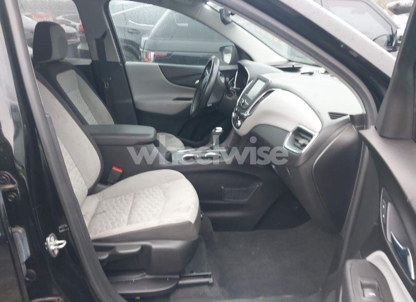 Photo 5 of 2018 Chevrolet Equinox LS (VIN 2GNAXHEV5J6268920)