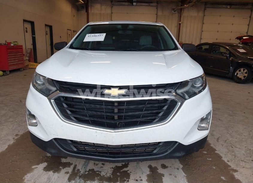 Photo 12 of 2018 Chevrolet Equinox LS (VIN 2GNAXHEV5J6276581)