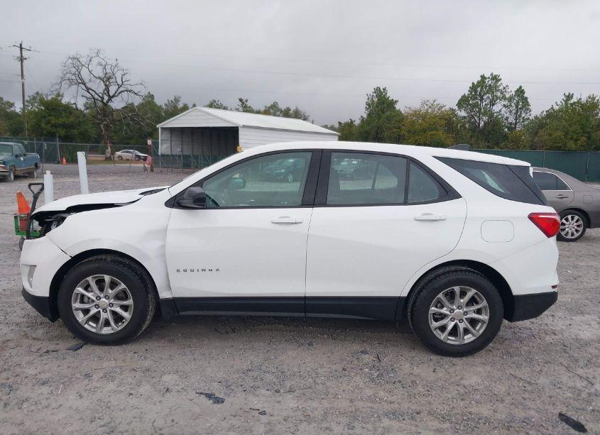 Photo 14 of 2018 Chevrolet Equinox LS (VIN 2GNAXHEV5J6331093)