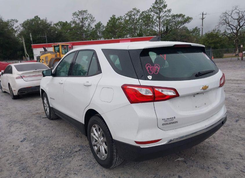 Photo 3 of 2018 Chevrolet Equinox LS (VIN 2GNAXHEV5J6331093)