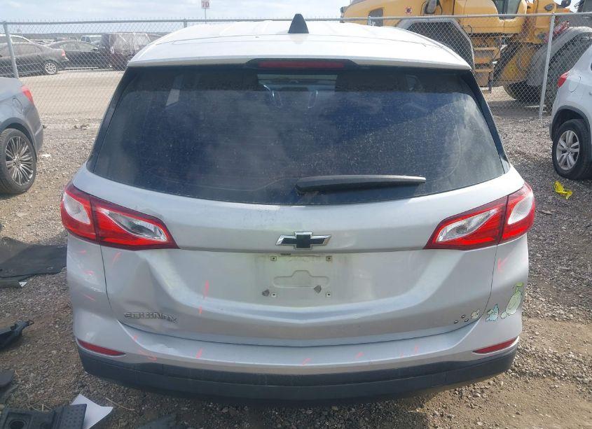 Photo 17 of 2019 Chevrolet Equinox LS (VIN 2GNAXHEV5K6123944)