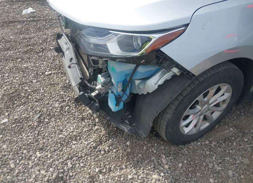 Photo 6 of 2019 Chevrolet Equinox LS (VIN 2GNAXHEV5K6123944)