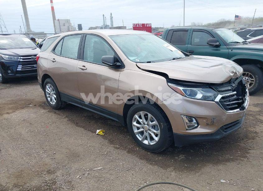 2019 Chevrolet Equinox LS (VIN 2GNAXHEV5K6294242) main photo