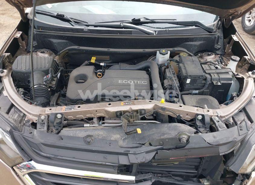 Photo 10 of 2019 Chevrolet Equinox LS (VIN 2GNAXHEV5K6294242)